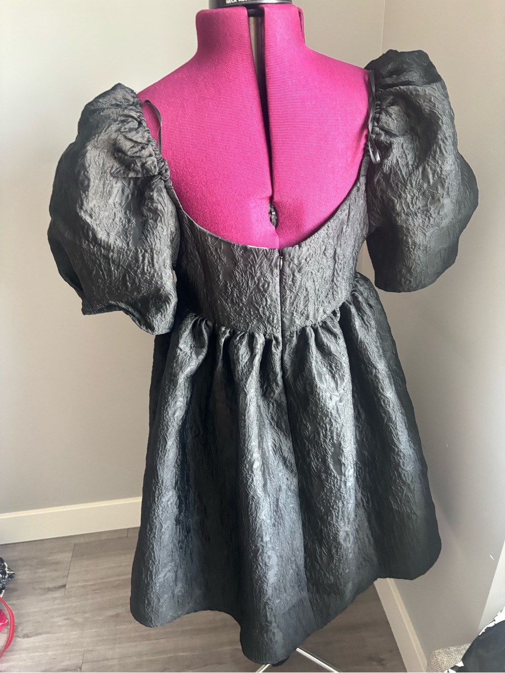 Joe Fresh x Jessi Black Textured Puff-Sleeve Babydoll Dress - Picture 2 of 8